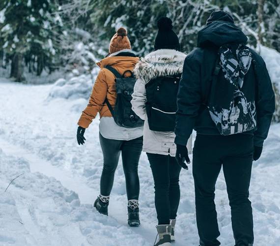 leahanasworldoftravel.com